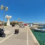 Vendégház Refresh Boutique - Central Point 4*