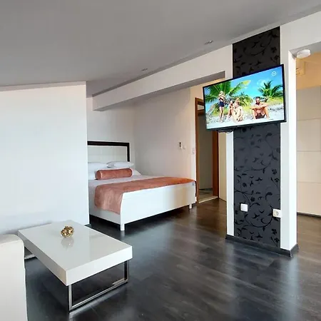 Vendégház Refresh Boutique - Central Point 4*