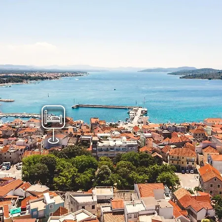 Refresh Boutique - Central Point Penzion 4*