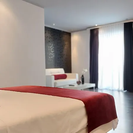 Guest house Refresh Boutique - Central Point