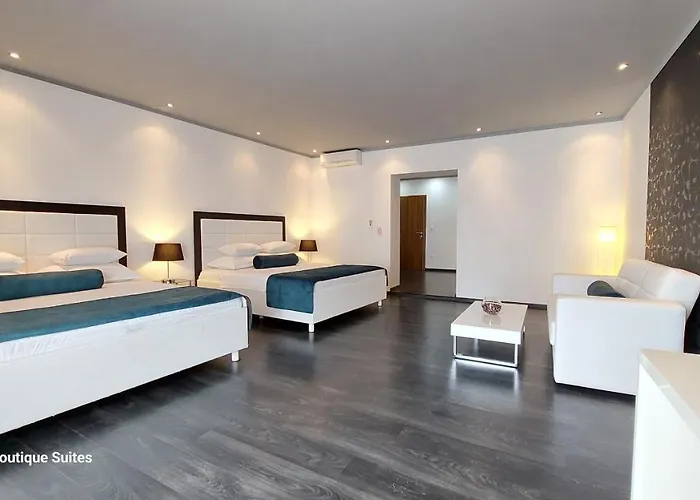 Refresh Boutique - Central Point Gasthuis Vodice