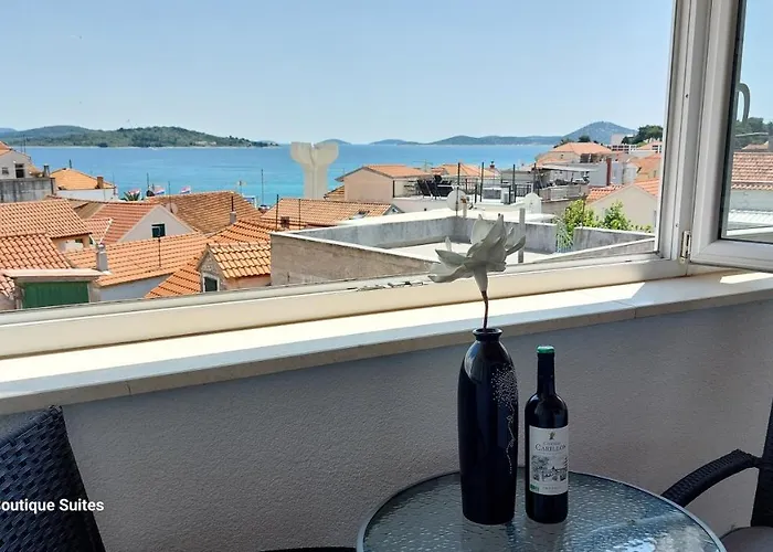 Refresh Boutique - Central Point Gasthuis 4*