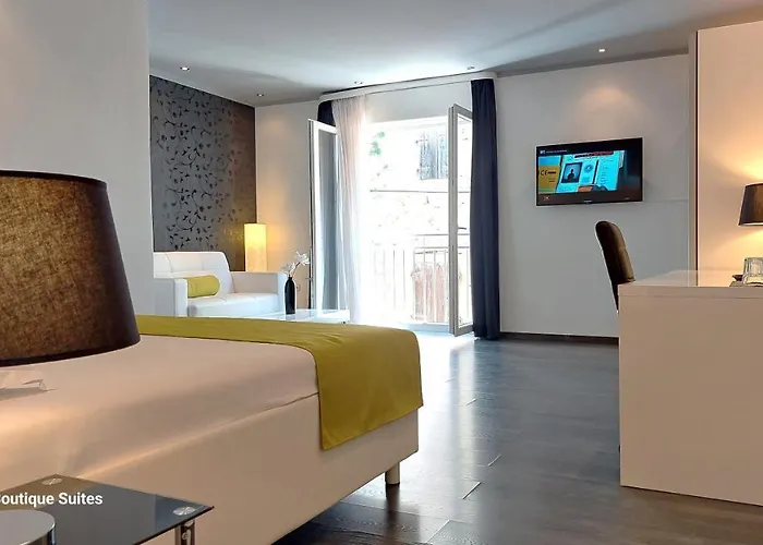 Gasthuis Refresh Boutique - Central Point 4*