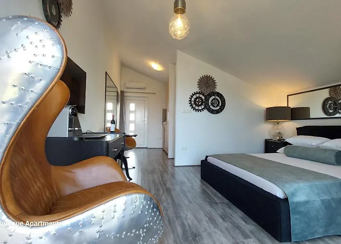 Refresh Boutique - Central Point Gasthuis