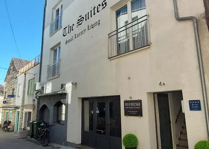 Gasthuis Refresh Boutique - Central Point Vodice