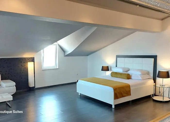 Refresh Boutique - Central Point Gasthuis 4*