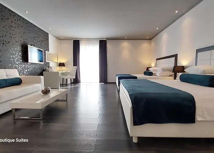 Refresh Boutique - Central Point Gasthuis Vodice